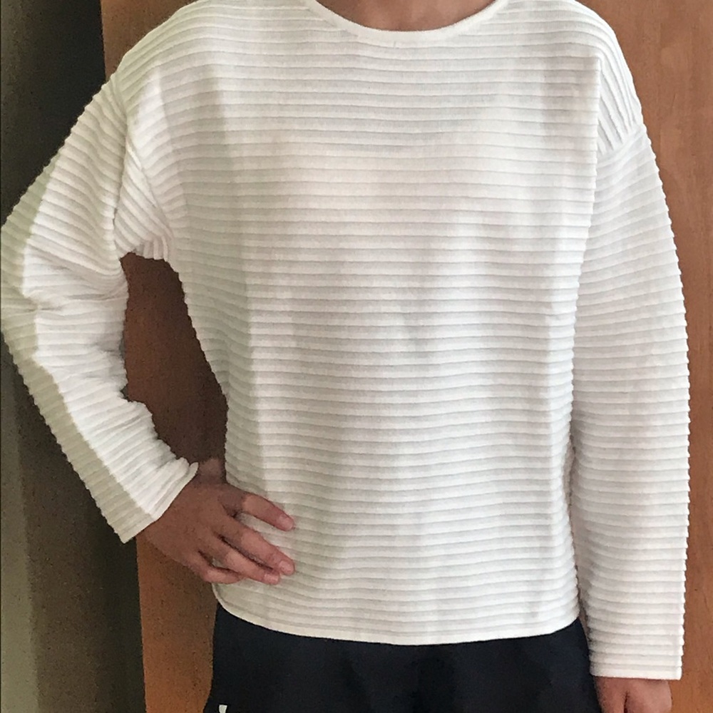 Zara Girls NWT 9/10 Textured Cream Boxy Sweater - Picture 3 of 13